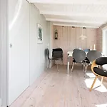 4 Star In Juelsminde Casa de Férias *