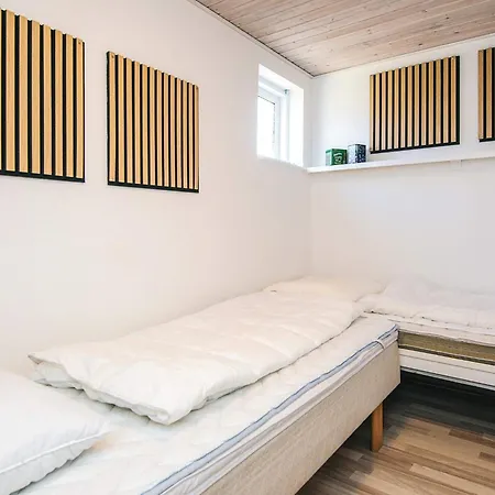 4 Star In Juelsminde Hébergement de vacances *